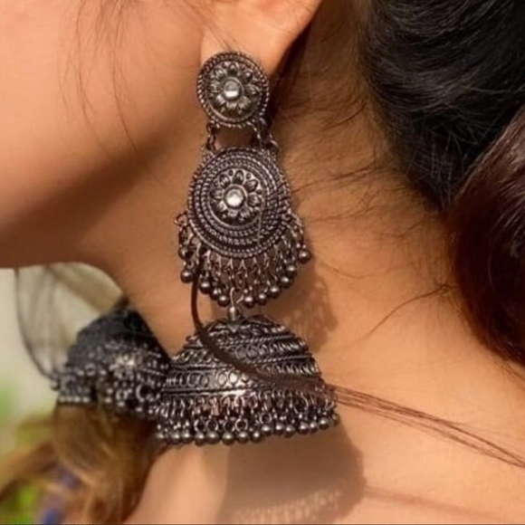 Vintage Oxidized Earrings/Jhumkas - Picture 1 of 2